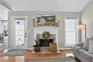 5592 Thistledown Terrace, Sugar Hill, GA 30518 - Photo 16