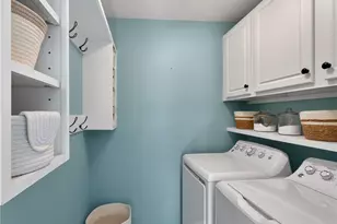 5592 Thistledown Terrace, Sugar Hill, GA 30518 - Photo 34