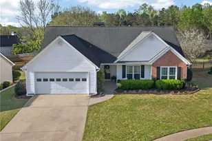 5592 Thistledown Terrace, Sugar Hill, GA 30518 - Photo 2