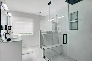 2710 Abbottswell Dr, Alpharetta, GA 30022 - Photo 16