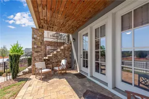 917 S On Main Dr, Woodstock, GA 30188 - Photo 44