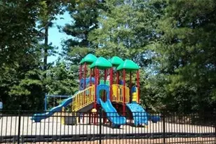 63 Willow Dr E, Newnan, GA 30263 - Photo 18