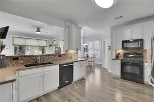 3690 Blackgold Dr, Buford, GA 30519 - Photo 14