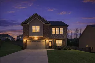 1526 Battle Brook Dr, Conyers, GA 30012 - Photo 1