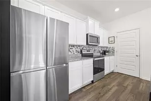 1526 Battle Brook Dr, Conyers, GA 30012 - Photo 14