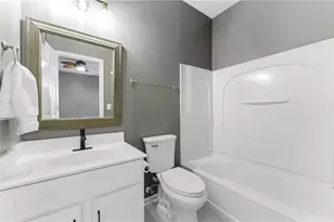 7856 Kiverton Pl, Atlanta, GA 30350 - Photo 8