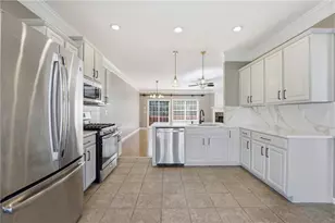 7856 Kiverton Pl, Atlanta, GA 30350 - Photo 14