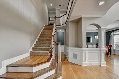 2082 Sugarstone Drive, Lawrenceville, GA 30043 - Photo 16