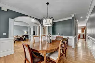 2082 Sugarstone Dr, Lawrenceville, GA 30043 - Photo 10