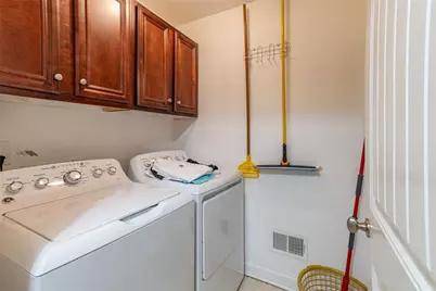 2208 Clarendon Court, Conyers, GA 30012 - Photo 16