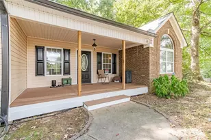 2208 Clarendon Ct, Conyers, GA 30012 - Photo 2