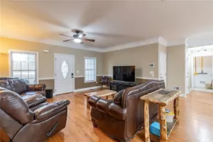 2208 Clarendon Ct, Conyers, GA 30012 - Photo 8