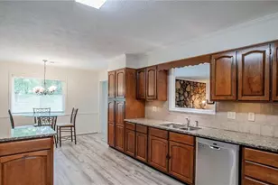 3016 Donavan Way, Decatur, GA 30034 - Photo 6