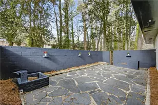 2563 Lancaster Dr, Atlanta, GA 30344 - Photo 38
