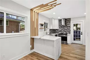 2563 Lancaster Dr, Atlanta, GA 30344 - Photo 10