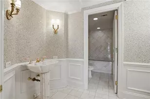 2660 Peachtree Rd NW, Atlanta, GA 30305 - Photo 32