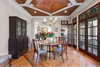 70 W Brookhaven Drive NE, Atlanta, GA 30319 - Photo 22