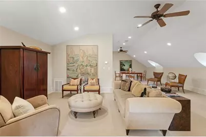 70 W Brookhaven Drive NE, Atlanta, GA 30319 - Photo 46