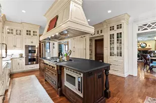 70 W Brookhaven Dr NE, Atlanta, GA 30319 - Photo 20