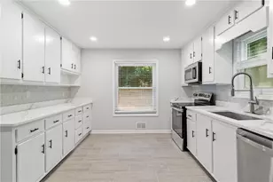 510 Magnolia Dr, Woodstock, GA 30188 - Photo 16
