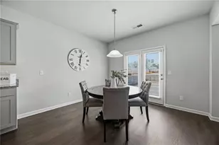 933 Nandina Ln, Loganville, GA 30052 - Photo 12