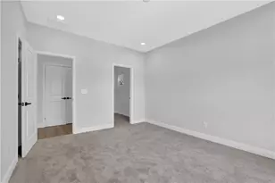 5719 Calm Valley, Flowery Branch, GA 30542 - Photo 18