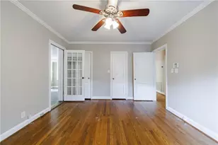 2311 Pembrook Pl, Atlanta, GA 30324 - Photo 36