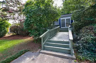 2311 Pembrook Pl, Atlanta, GA 30324 - Photo 2
