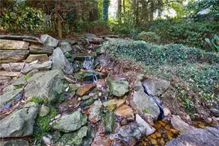 2311 Pembrook Pl, Atlanta, GA 30324 - Photo 4