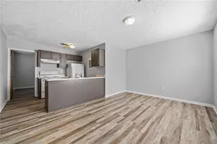341 W Griffin St, Dallas, GA 30132 - Photo 2