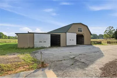 1202 Hodges Circle, Mansfield, GA 30055 - Photo 192