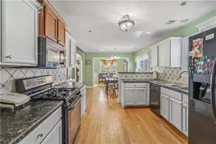 2280 Hickory Station Cir, Snellville, GA 30078 - Photo 8