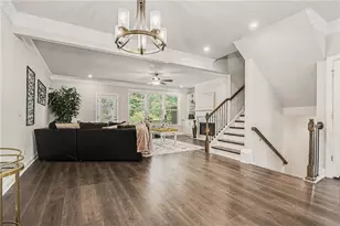 1363 Harris St, Brookhaven, GA 30319 - Photo 8