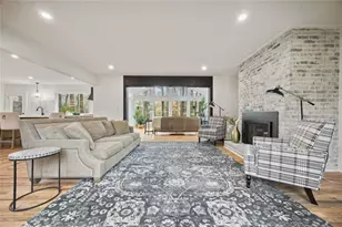 2433 Helmsdale NE, Atlanta, GA 30345 - Photo 16