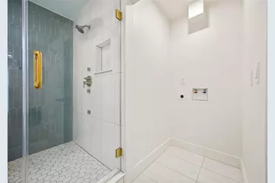 2433 Helmsdale NE, Atlanta, GA 30345 - Photo 26