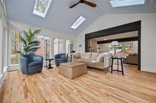 2433 Helmsdale Dr NE, Atlanta, GA 30345 - Photo 18
