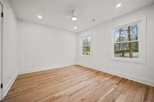 2433 Helmsdale Dr NE, Atlanta, GA 30345 - Photo 30