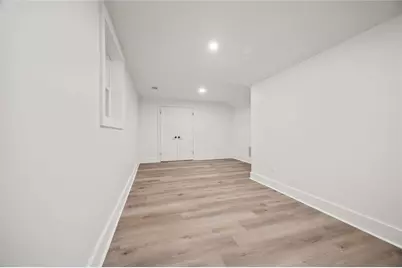 2433 Helmsdale NE, Atlanta, GA 30345 - Photo 30