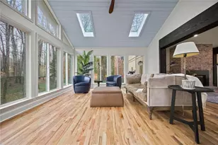 2433 Helmsdale Dr NE, Atlanta, GA 30345 - Photo 2