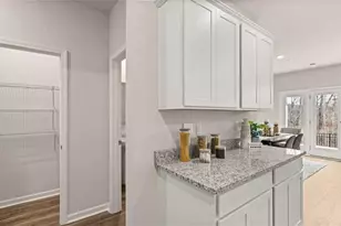 225 Sound Cir, Stockbridge, GA 30281 - Photo 16