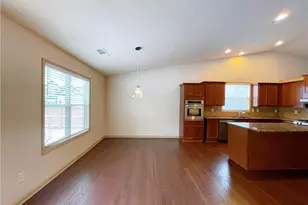 1821 Bridle Rd, Lawrenceville, GA 30043 - Photo 6