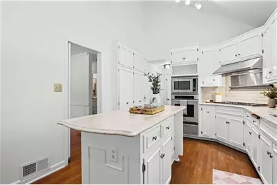 875 Heards Ferry Road, Atlanta, GA 30328 - Photo 26