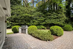 875 Heards Ferry Rd, Atlanta, GA 30328 - Photo 48