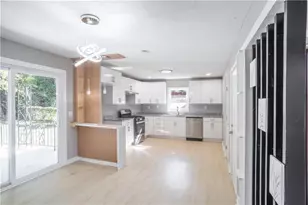 2282 Belmont Dr, Decatur, GA 30032 - Photo 10