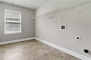 811 Lorrimont Ln, Fairburn, GA 30213 - Photo 46