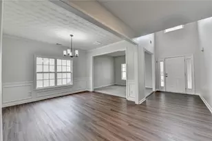 6670 Island Point Dr, Buford, GA 30518 - Photo 18