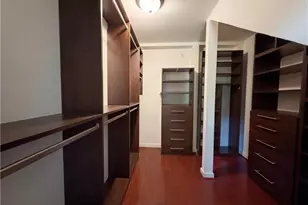 400 Village Parkway NE, Atlanta, GA 30306 - Photo 26