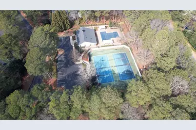 11 Doranne Court SE, Smyrna, GA 30080 - Photo 4