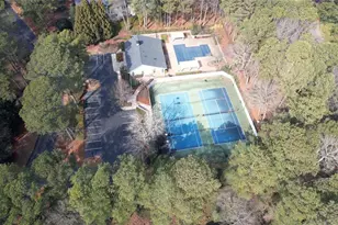 11 Doranne Ct SE, Smyrna, GA 30080 - Photo 4