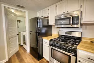 11 Doranne Ct SE, Smyrna, GA 30080 - Photo 20